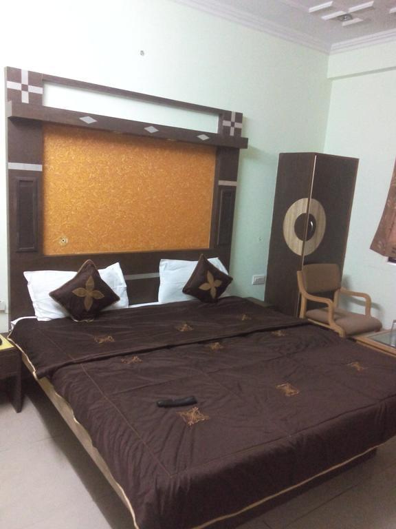 Hotel Candy Palace Jaipur Ruang foto