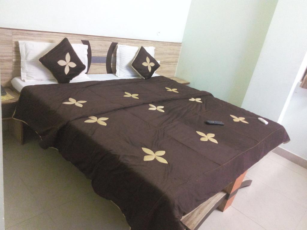 Hotel Candy Palace Jaipur Ruang foto